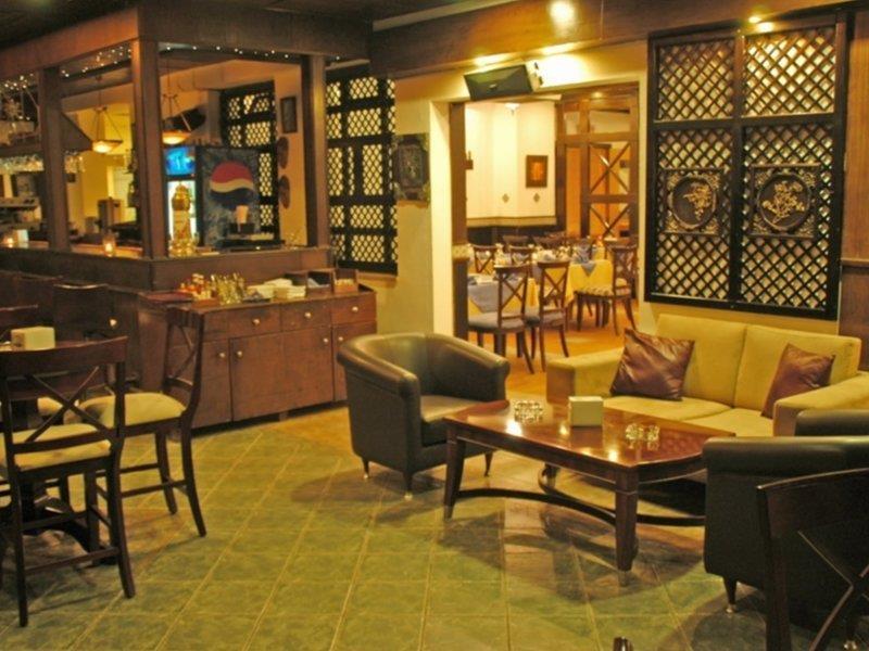 Hotel West 4*